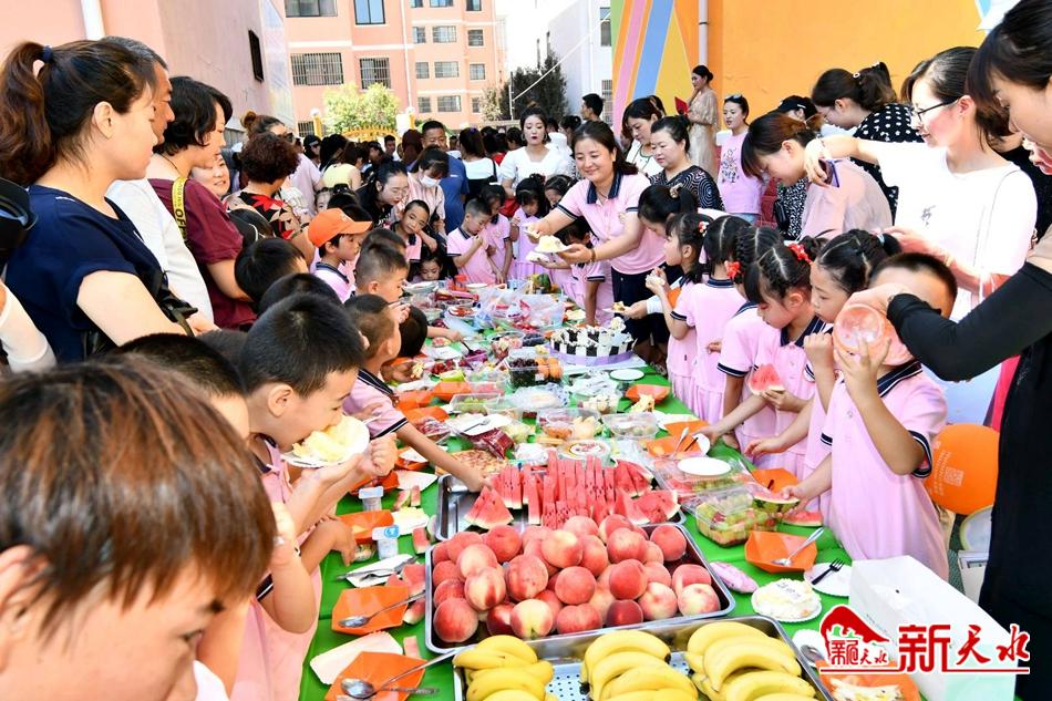 downloadjpg (49).jpg