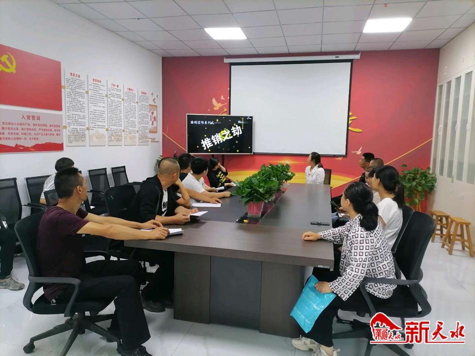 downloadjpg (52).jpg