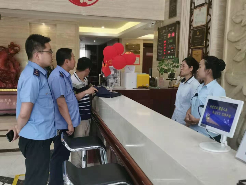 downloadjpg (55).jpg