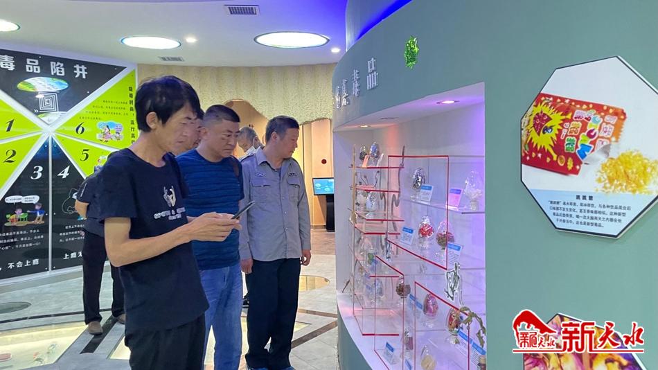 downloadjpg (10).jpg