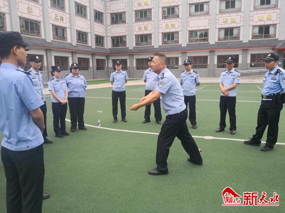 downloadjpg (17).jpg