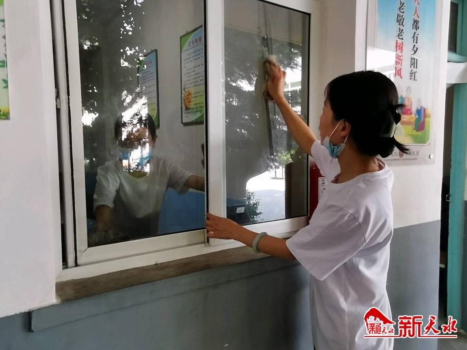 downloadjpg (59).jpg