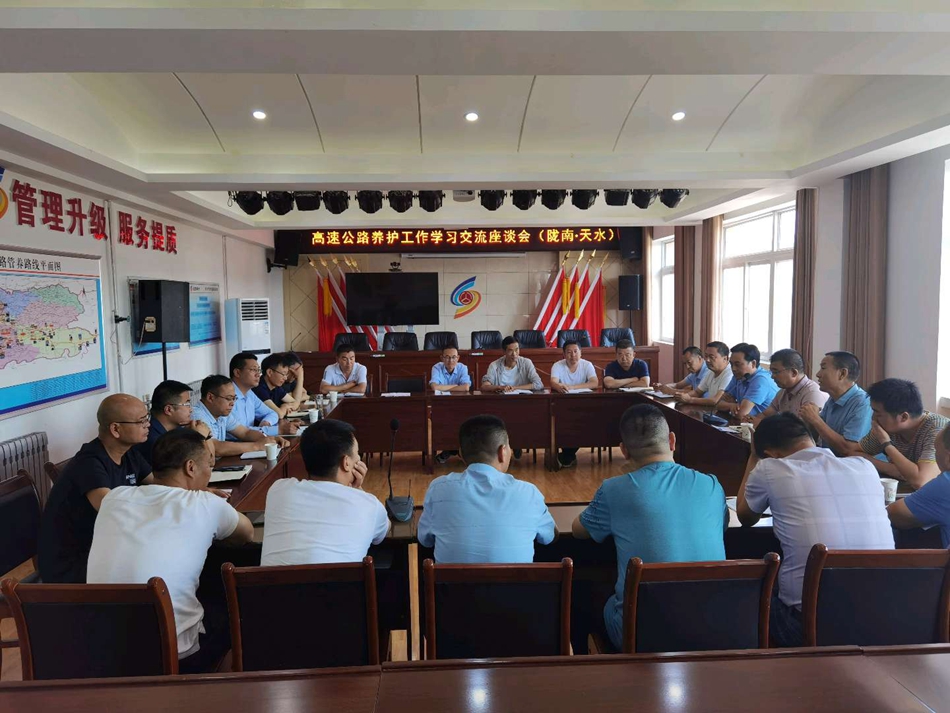 downloadjpg (25).jpg