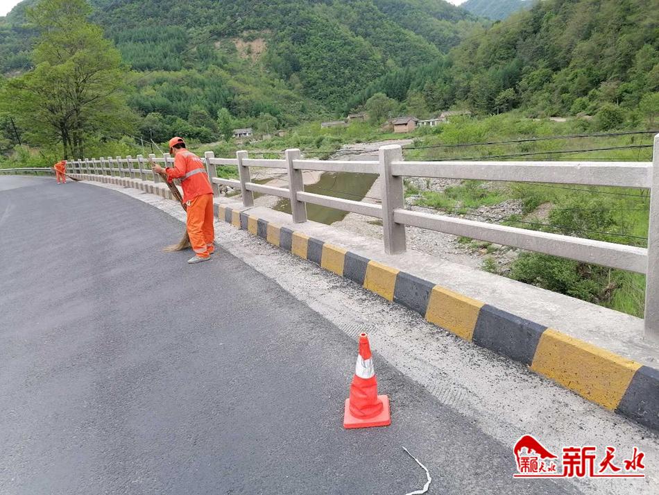 downloadjpg (45).jpg