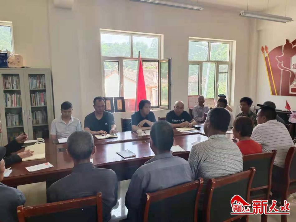 downloadjpg (55).jpg