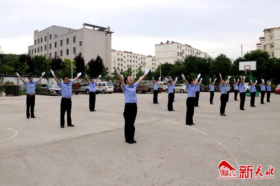 downloadjpg (62).jpg