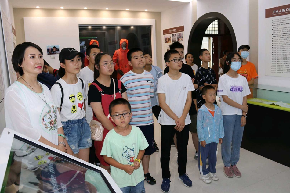 downloadjpg (71).jpg