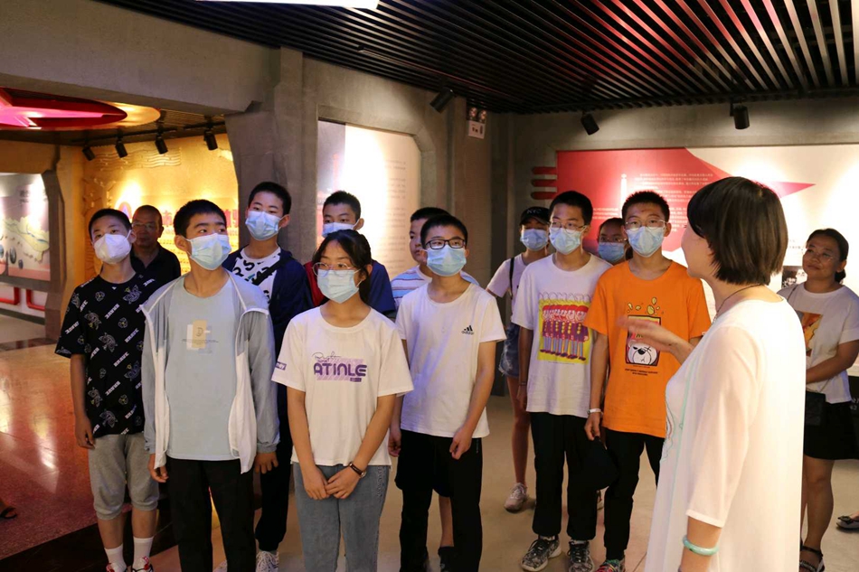 downloadjpg (74).jpg