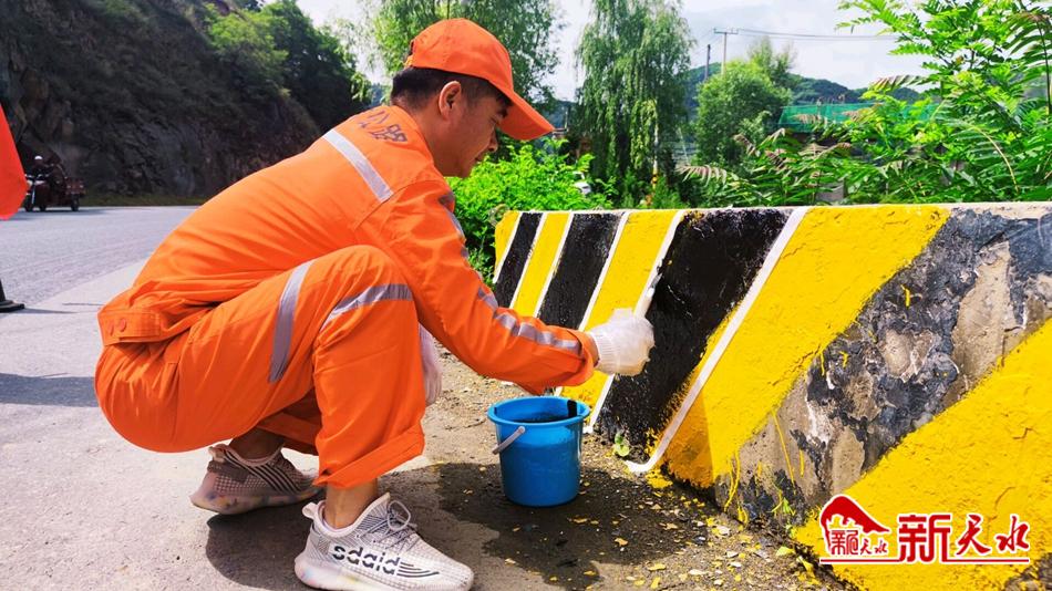 downloadjpg (10).jpg