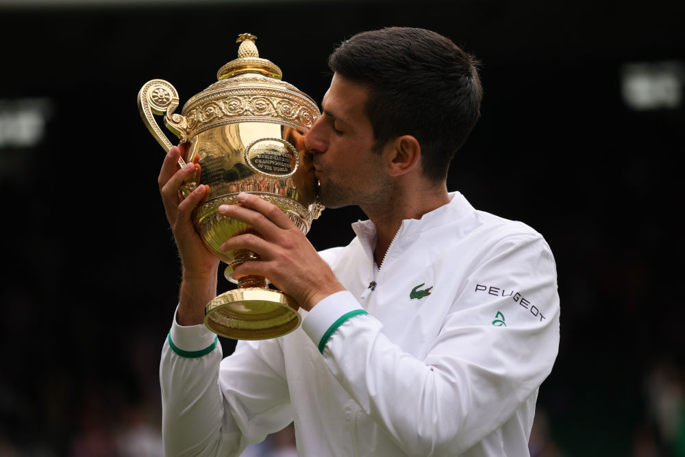 新华社体育部评出2021年国际十佳运动员 马龙入选