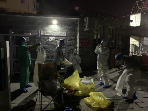 新闻稿：丰台疫情防控一线的“守夜人”2996.png?x-oss-process=style/w10