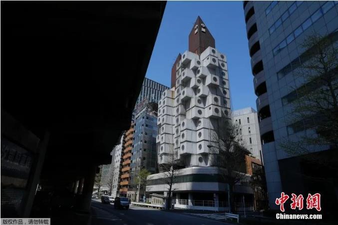 资料图：日本东京，位于东京银座的中银胶囊塔(Nakagin Capsule Tower)。