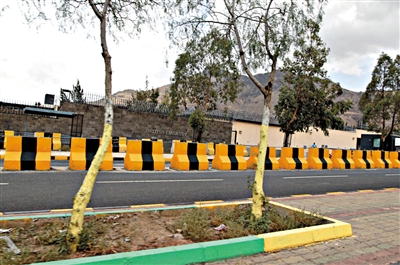 美使领馆继续关闭 袭击可能在'9·11'周年前后