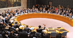 安理会首次全票通过涉叙决议 中国愿派出专家参与