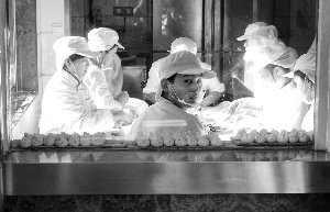 包子铺“主席套餐”卖脱销 顾客排400多号点餐