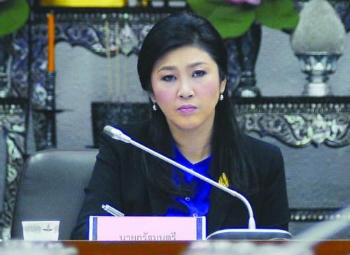 英拉坚持如期举行大选