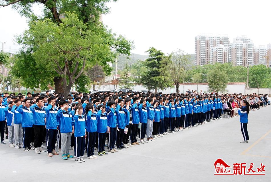 downloadjpg (85).jpg