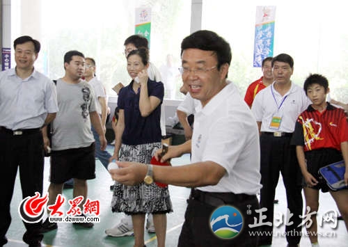 山东原副省长46情妇 奢靡生活令人目瞪口呆（组图）当然，多行不义必自毙。手莫伸，伸手必被捉。再狡猾的狐狸总有露出尾巴的时候。不是不报，时候不到。黄胜落马，罪有应得。只是，这个“台上是人，台下是鬼”的黄副省长是怎么修炼成鬼的，还是值得人们深思。