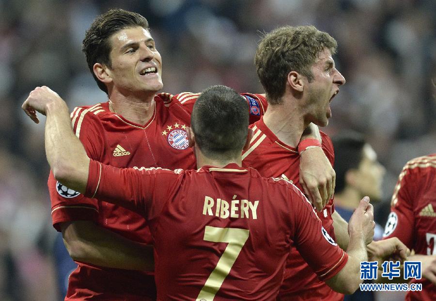 （体育）（3）足球——欧冠：拜仁大胜巴萨