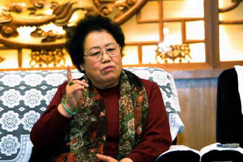 “中国第一富婆”与“唐僧”