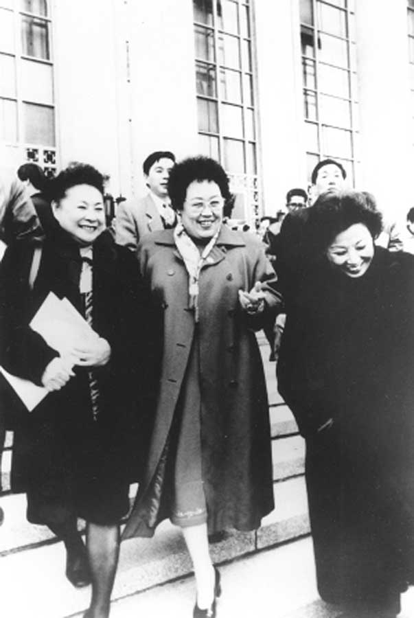 “中国第一富婆”与“唐僧”