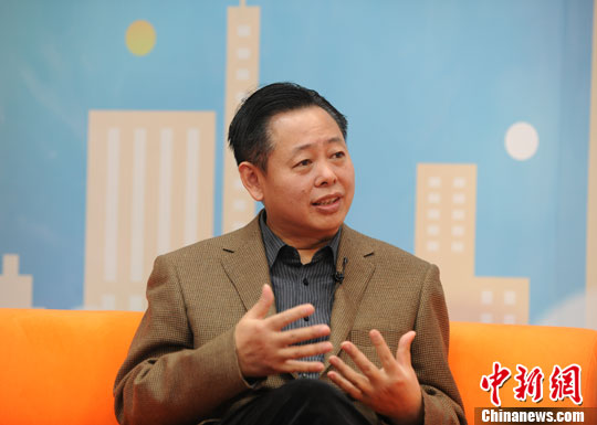 白领需调整心态应对“年关心理恐慌”防范职业病