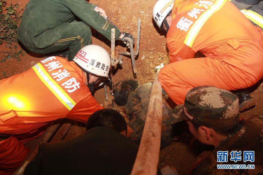 #（突发事件）（1）浙江开化县一施工工地山体滑坡 已找到5名被埋人员