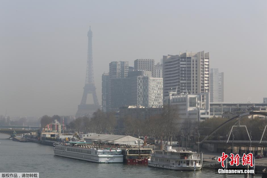 巴黎遭雾霾侵袭 全市公交系统免费三天
