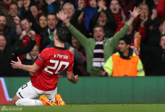 范佩西本场大演帽子戏法