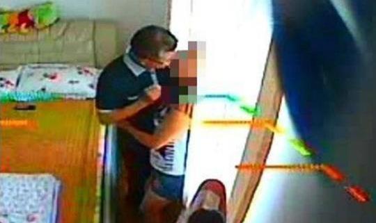 徐某在网上举报的图片。（截图）