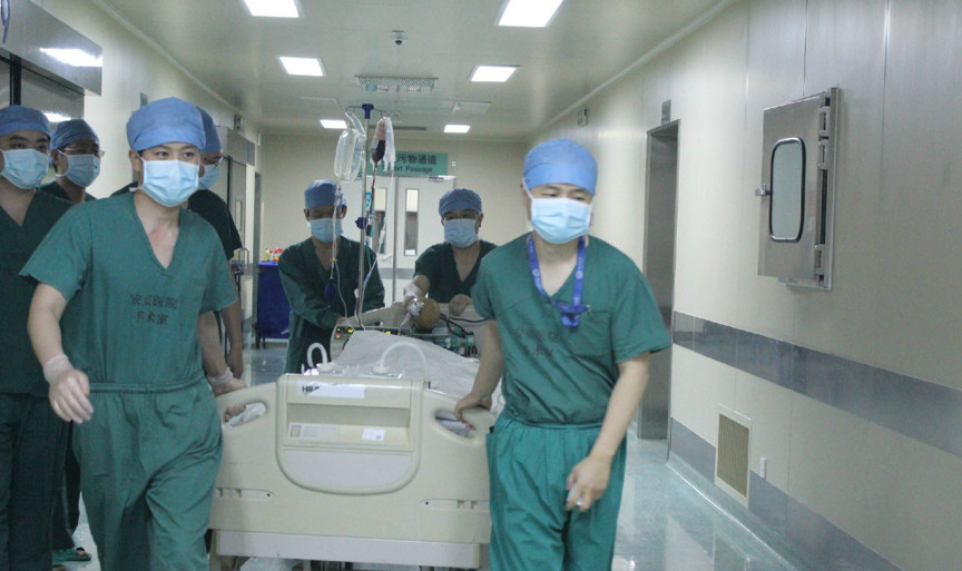 心脏千里接力 男孩移植手术完成