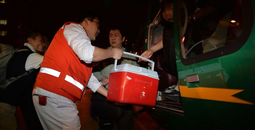 心脏千里接力 男孩移植手术完成