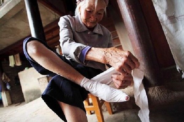 寻访最后的三寸金莲(组图)