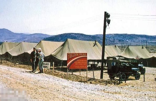 外媒实拍朝鲜战争彩色老照片首公布