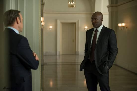 中纪委官网评《纸牌屋》：正确看待我国现阶段腐败