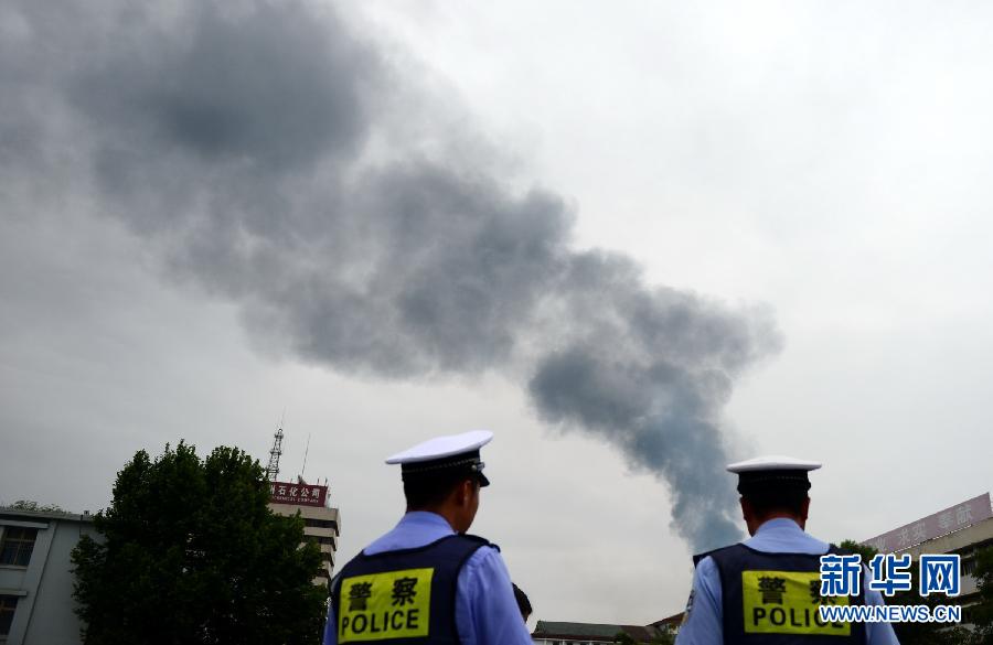 （突发事件）（1）中石油兰州石化一装置发生泄漏着火事故