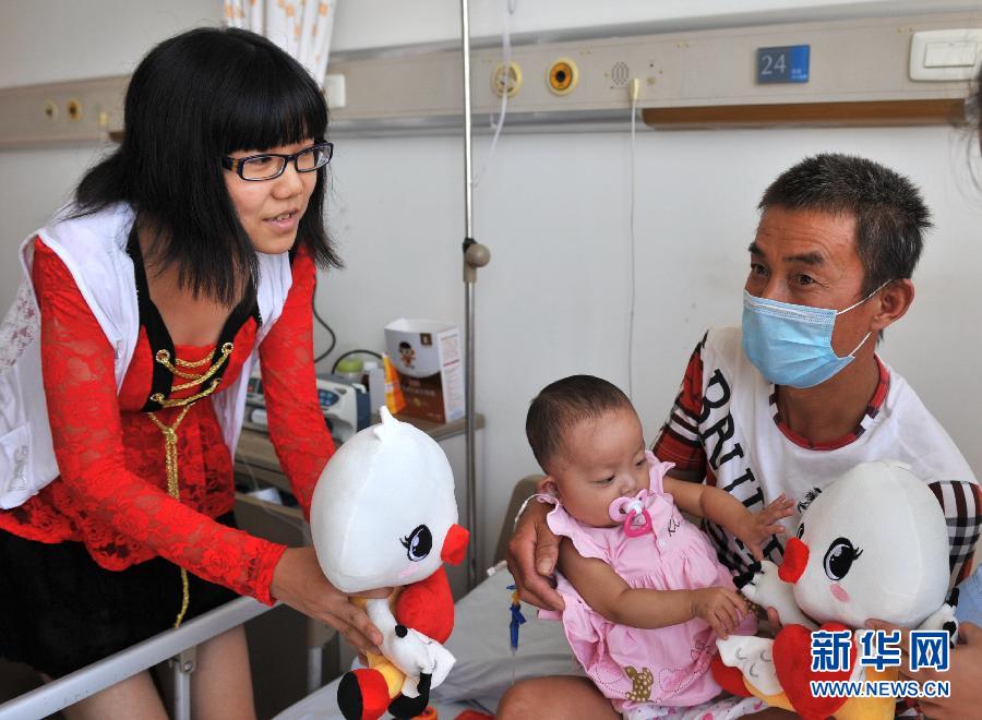 （社会）（1）中国首例儿童肝移植患者已健康生存14年