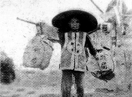 清朝邮差照曝光工衣上印“大清邮差”字样（图）