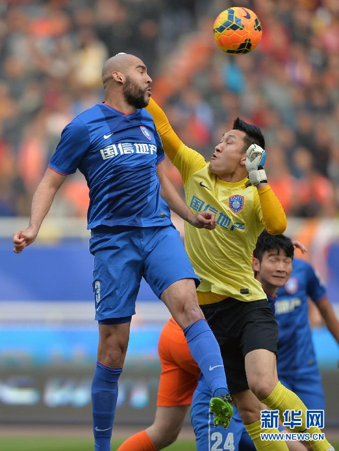 （体育）（7）足球——足协杯决赛首回合：山东鲁能迎战江苏舜天