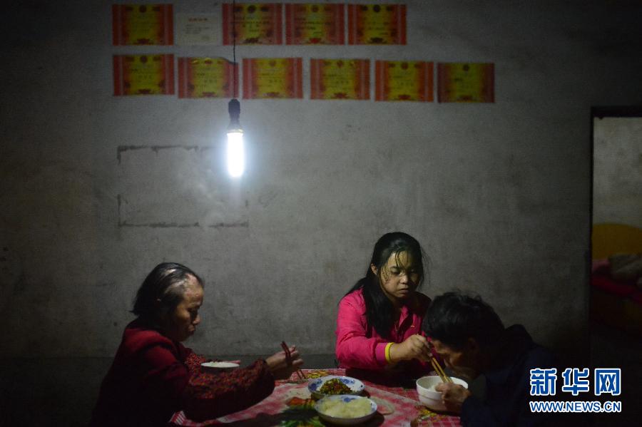 （图片故事）（5）我是爸妈的小棉袄