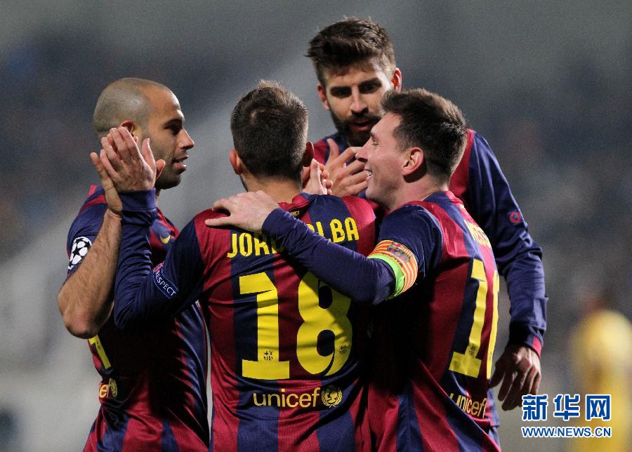(体育)(2)足球——欧冠:巴塞罗那战胜塞浦路斯冠军