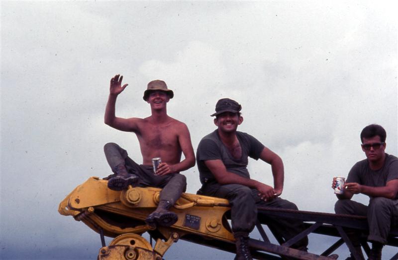 越战另一面：南越女性慰问美军罕见照曝光