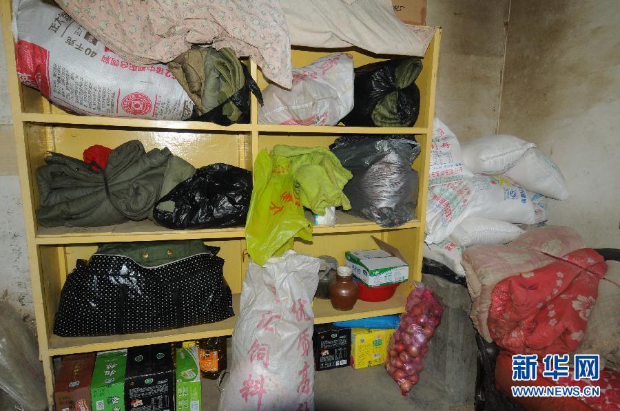 （中国网事·感动2014·图文互动）（4）九旬母亲隐居深山照顾智障儿　相依为命60年