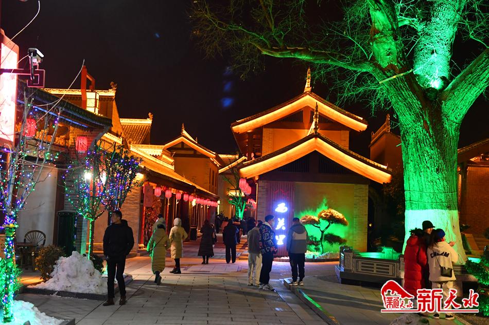 新天水-【新春走基层】秦州夜景醉游人