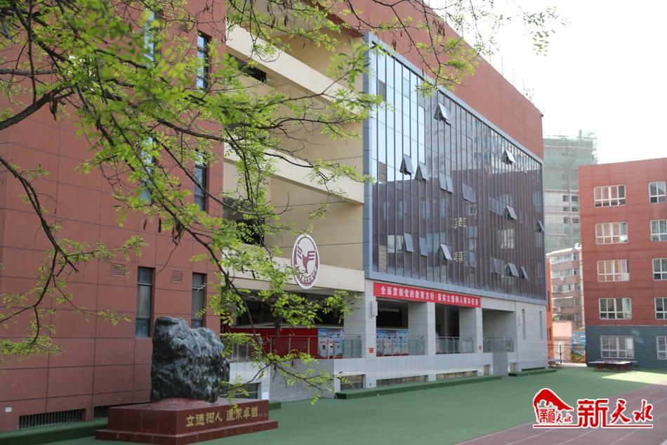 在天水市实验小学,天水市第六中学,天水市逸夫实验中学等学校设立10个