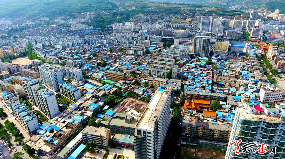 环城西路社区"责任田"里扮新装