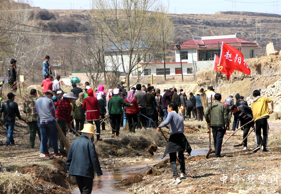 全域无垃圾张家川更美丽张家川县张家川镇环境靓起来群众乐开颜