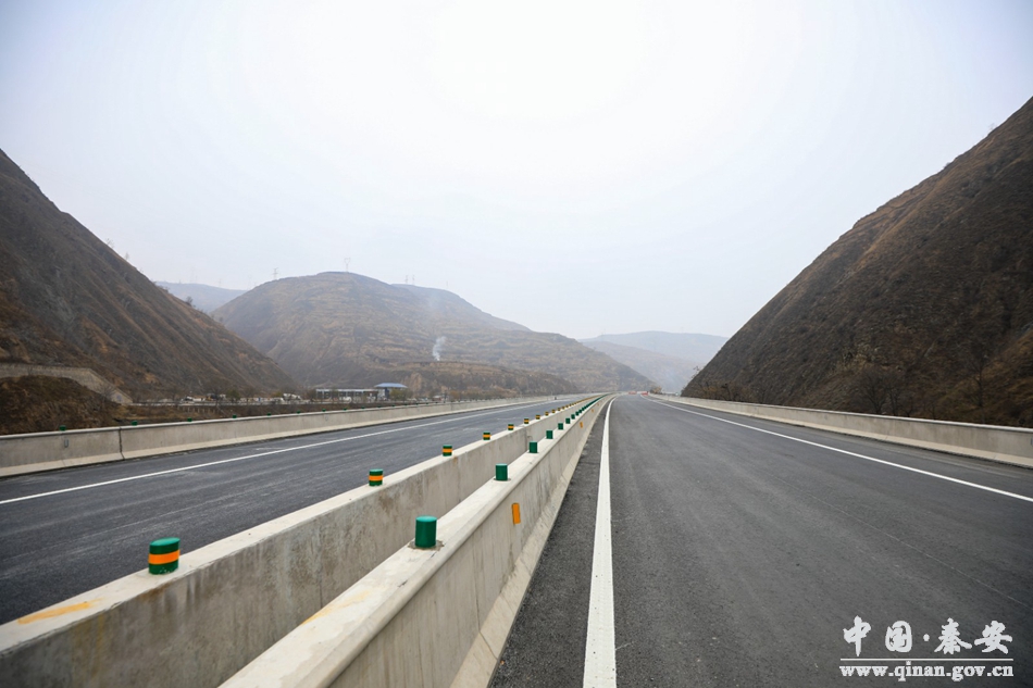 【一线看项目】图看天平高速秦安段
