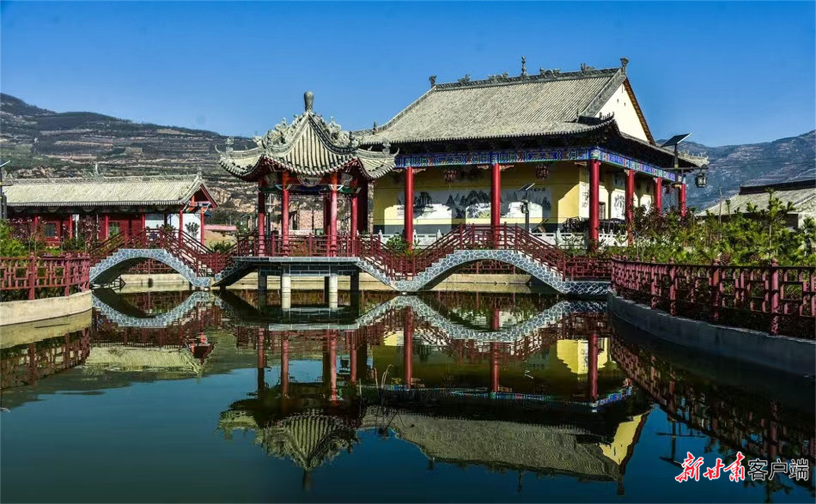 奋进新征程建功新时代喜迎省第十四次党代会天水市麦积区美丽乡村新图